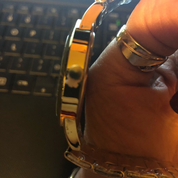 men’s Geneva watch new black or white face - Picture 4 of 6